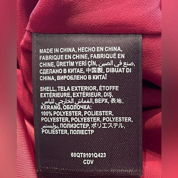 Bebe Burgundy Mock Neck Keyhole Halter‎ Top Small - Picture 10 of 10